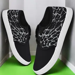 Spotwalk Men Canvas Running Shoes-picture-0