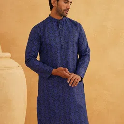 SOJANYA Floral Printed Regular Kurta With Churidar-13