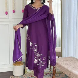 PEENGAX Floral Embroidered Notch Neck Straight Kurta With Trousers & Dupatta-image-42