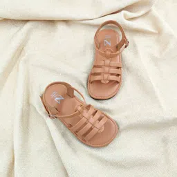 THE MADRAS TRUNK Kids Open Toe Flats With Backstrap-10