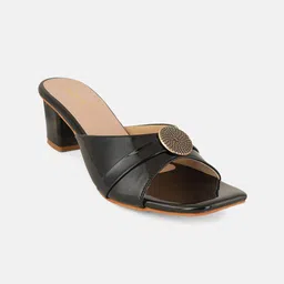 DressBerry PU Party Block Sandals-17