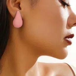 VAGHBHATT Teardrop Shaped Drop Earrings image 4