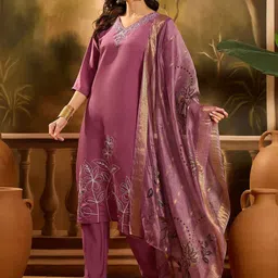 Stylum Women Floral Embroidered Kurta with Trousers & Dupatta image 5