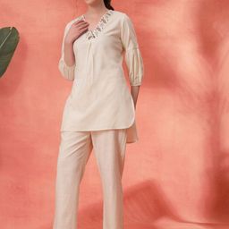 Nayam By Lakshita Paisley Embroidered V-Neck Cotton Co-Ords-picture-21