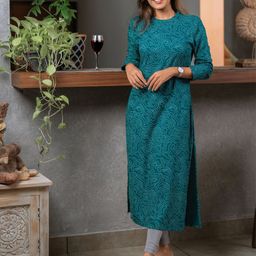 HAY Geometric Printed Halter Neck Straight Kurta-image-79
