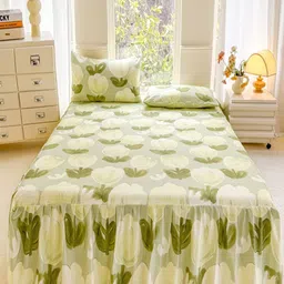 JC HOME Green & Cream-Coloured Floral 140 TC King Bedsheet with 2 Pillow Covers-picture-21