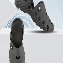 Xdox Men Solid Casual Clogs-picture-15