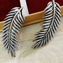 Bevy Pearls Oxidised Leaf Shaped Studs-picture-21