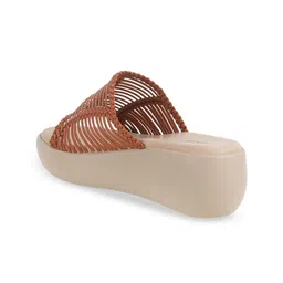 Mochi Textured Wedge Mules with Laser Cuts image 5