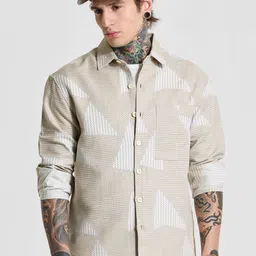 Snitch Men Relaxed Opaque Printed Casual Shirt-image-59