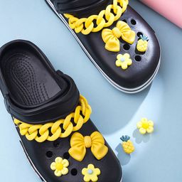 Melbees by Yellow Chimes Girls 9 Pcs Chain Charms Set  For Clogs-6