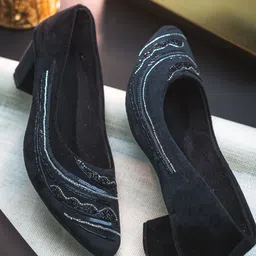 NR By Nidhi Rathi Embellished Block Heel Pumps-17