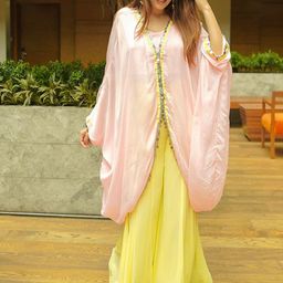 LABEL ADITI HUNDIA Mohi V-Neck Mohi Kaftaan Set-image-19