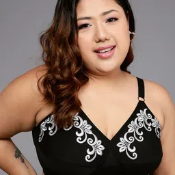 Clovia Black & Grey Floral Embroidered Non-Padded Full Coverage Cut & Sew Cotton Bra-22