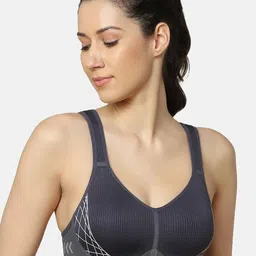 Triumph Lightly Padded 360 Degree Support Rapid-Dry Seamless Sports Bra-image-55