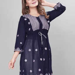 WEAVETECH IMPEX Heavy Embroidered Work Longline Pure Georgette Pleated Top-image-20
