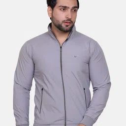 WILD WEST Men Geometric Striped Water Resistant Crop Training or Gym Open Front Jacket-15