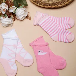PASSION PETALS Girls Set Of 3 Patterned Ankle Length Socks-0