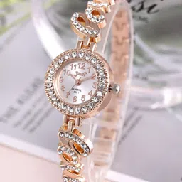 SKYLOFTS Girls Embellished Dial & Bracelet Style Straps Analogue Watch TS_love_rosegold-74