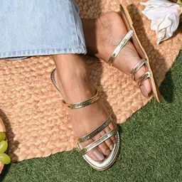 Sole House Women Open Toe Flats with Western - Embellished-13