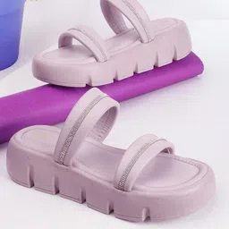 madam glorious Textured Open Toe Flatform Heels-7