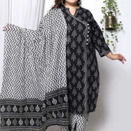 Swasti Plus Size Ethnic Motifs Printed Cotton Angrakha Kurta With Trousers & Dupatta-14
