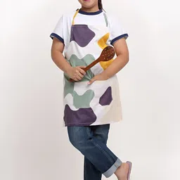 Arrabi Kids Off White & Green Printed Aprons With 2 Patch Pockets-53