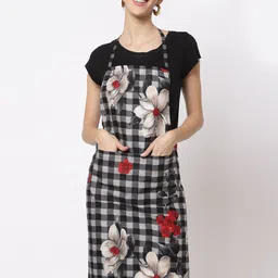 Arrabi Black Floral Printed Apron-39