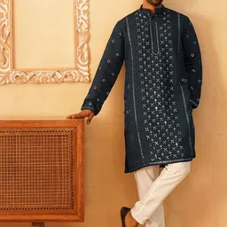Jompers Men Embroidered Regular Sequinned Kurta with Pyjamas-19