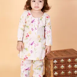 VASTRAMAY Girls Cream-Coloured Floral Linen Kurta with Pyjamas-picture-57