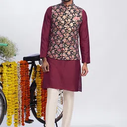 KISAH Mandarin Collar Regular Kurta With Pyjamas & Nehru Jacket-picture-9