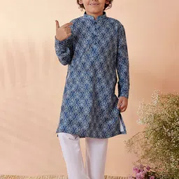 Manyavar Boys Blue Ethnic Motifs Printed Kurta with Pyjamas-image-46