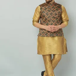 Kaifoo Men Gold-Toned Kurta Set  With Printed Nehru Jacket-image-78