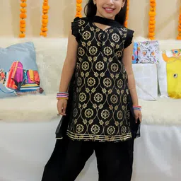BownBee Girls Floral Printed Regular Chanderi Silk Kurta with Salwar & With Dupatta-picture-14