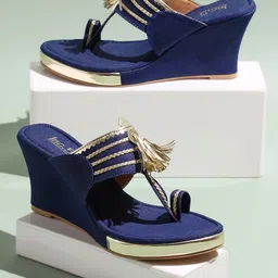 Inc 5 Textured One Toe Tasseled Wedges-13
