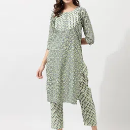 KALINI Green Floral Printed Regular Gotta Patti Pure Cotton Kurta with Trousers-45