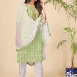 Vbuyz Women Green Floral Cotton Blend Kurta with Trousers & With Dupatta-53