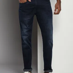 Calvin Klein Men Slim Fit Mildly Distressed Light Fade Stretchable Jeans-image-75
