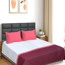 Saral Home Maroon & White Colourblocked 210 TC Cotton King Bedsheet with 2 Pillow Covers-image-65