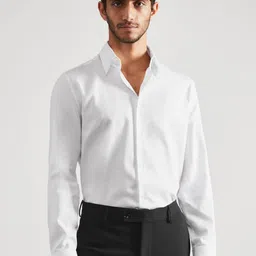 MANGO MAN Sustainable Cotton Easy Iron Regular Fit Formal Shirt-image-63