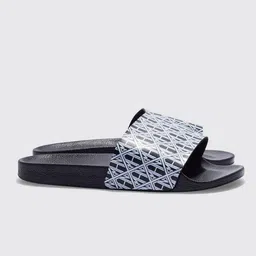boohooMAN Printed Sliders-picture-56