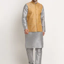 KRAFT INDIA Men Silver & Gold Silk Blend Kurta & Churidar with Printed Nehru jacket-image-13