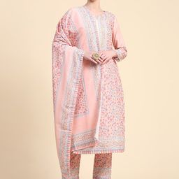 VISHNU WEAVES Floral Printed Kurta With Trousers & Dupatta-picture-19