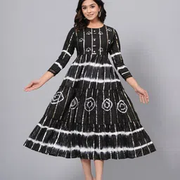 SARAI CREATIONS Round Neck Hand Tie & Dye Cotton Fit and Flare Midi Dress-image-72
