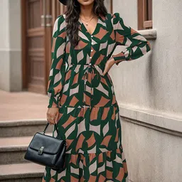 StyleCast Green Geometric Printed Layered Fit & Flare Maxi Dress-picture-35