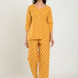 CRAFIQA Women Yellow Printed Night suit-image-17