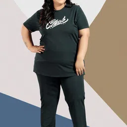 TITTLI Women Plus Size Printed Round Neck Night Suit-18