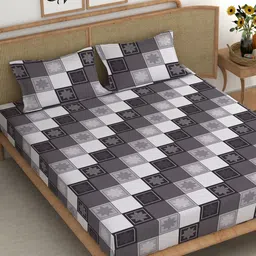 CHHAVI INDIA Grey & White Geometric Microfiber 210 TC King Bedsheet With 2 Pillow Covers-image-66