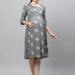 AV2 Grey Geometric Printed Maternity A-Line Dress-picture-7