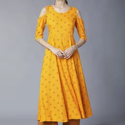 Vishudh Women Yellow Printed A-Line Kurta-image-56
